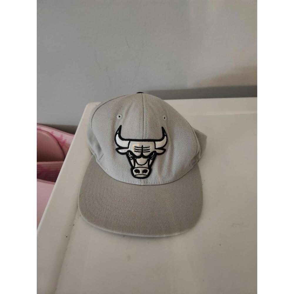 Mitchell & Ness Chicago Bulls Reflective Snapback Hat
